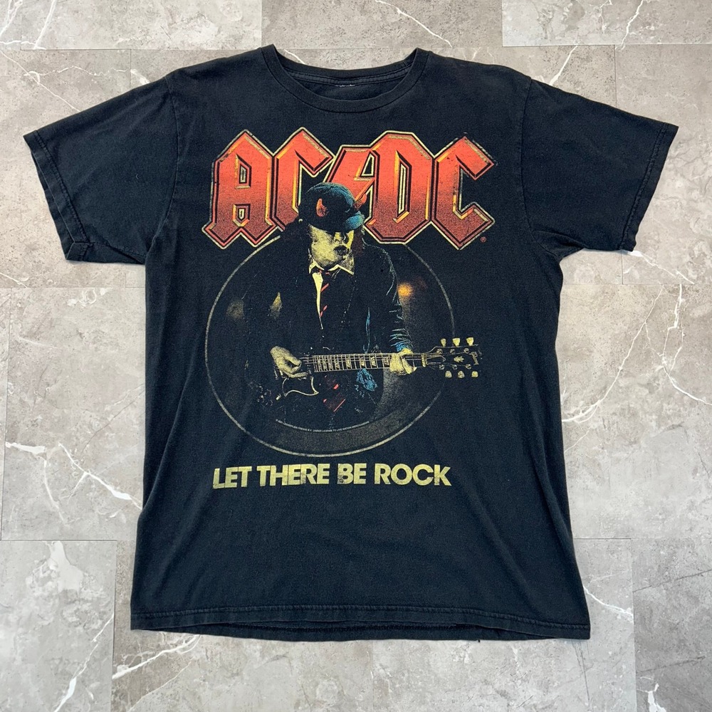 ACDC Graphic Band Shirt Mens Large Short Sleeve Distressed Black Classic Rock